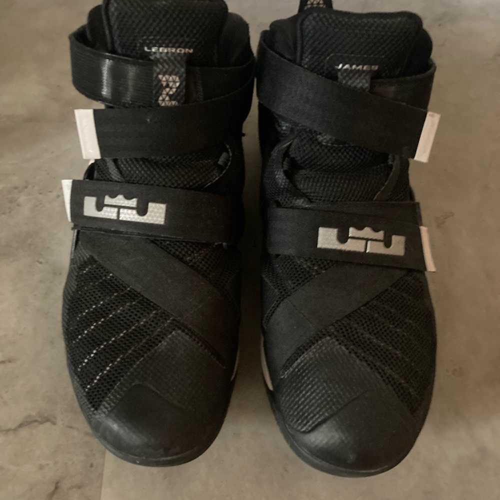 Lebron Shoes